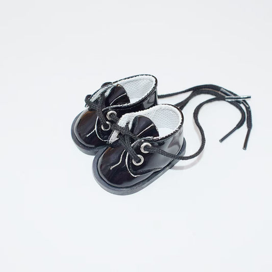 Doll shoes