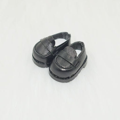 Doll shoes